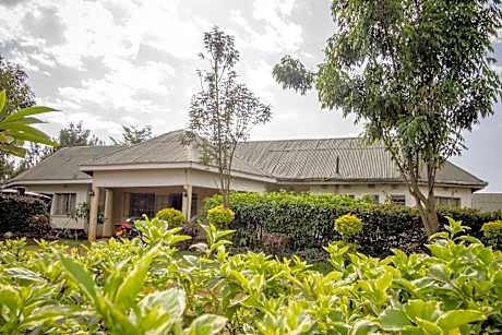 Engo Airport Resort Kitale