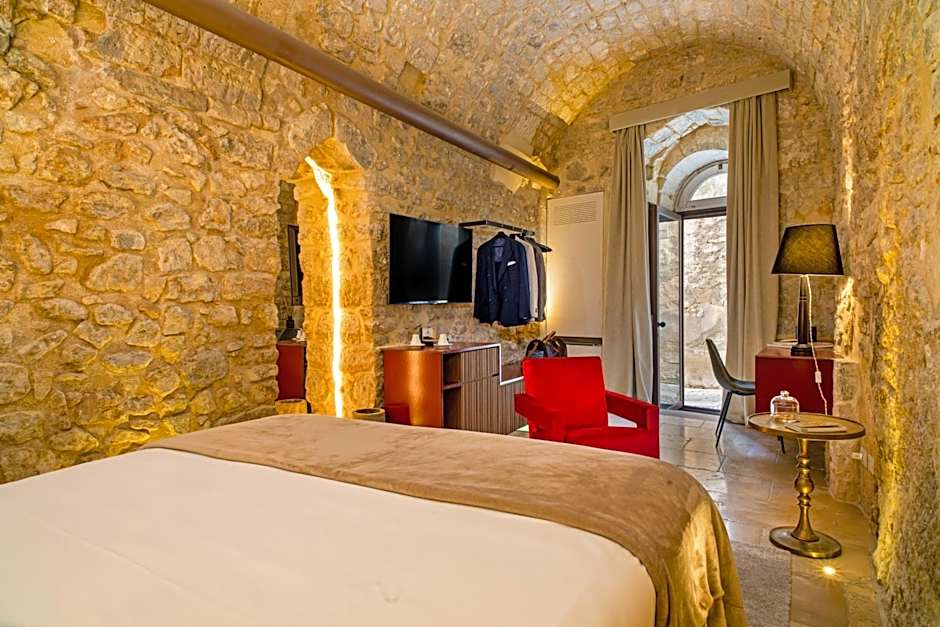 Locanda Don Serafino Historical Boutique Hotel