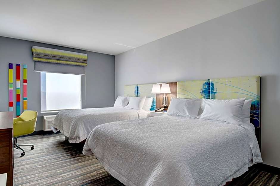 Hampton Inn By Hilton & Suites Portland, ME