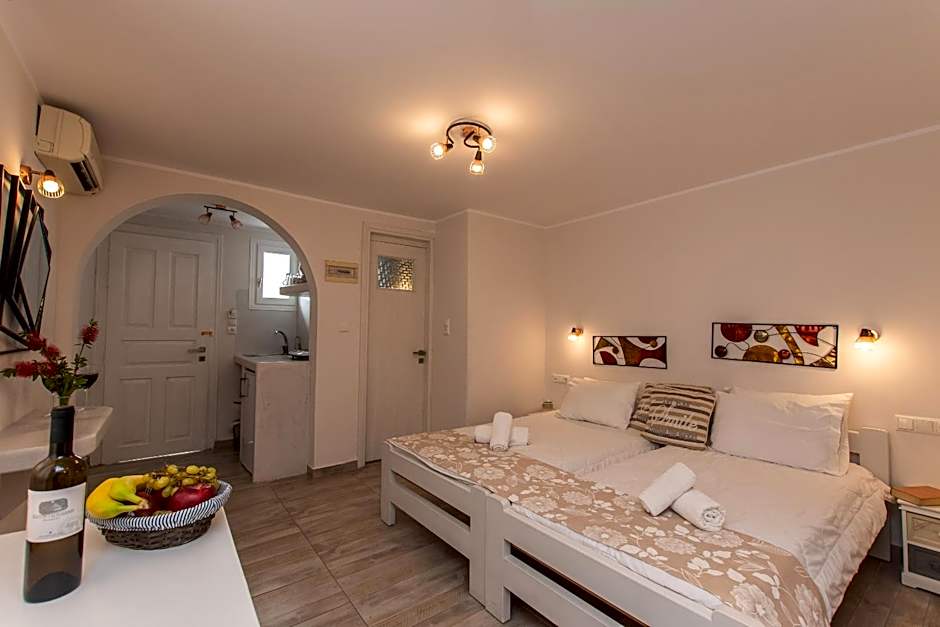 Naxos Enjoy Apartments