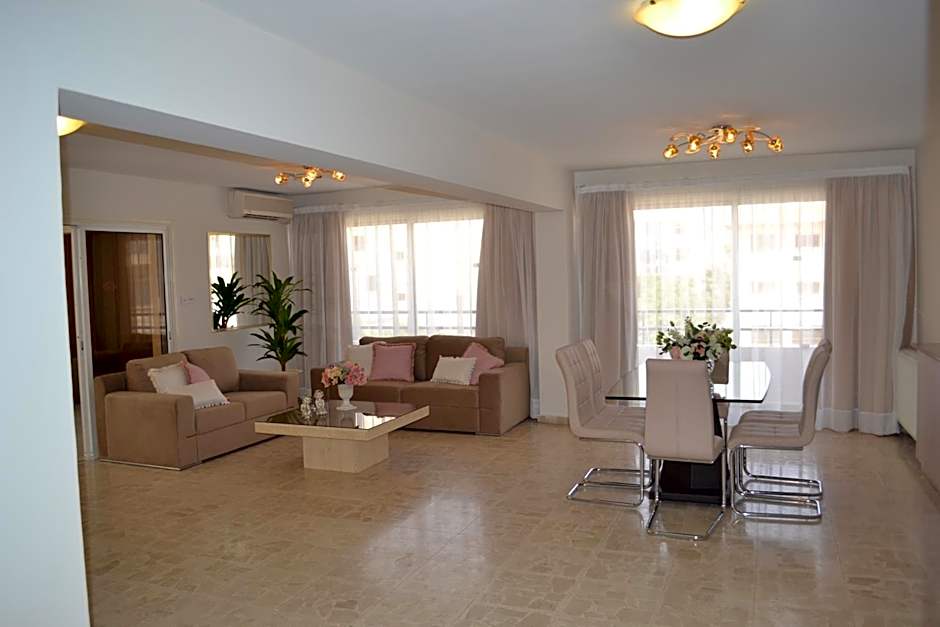 Marianna Hotel Apartments