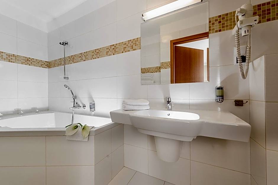 Hotel La Siesta & Medical Spa