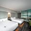 COAST COAL HARBOUR HOTEL by APA