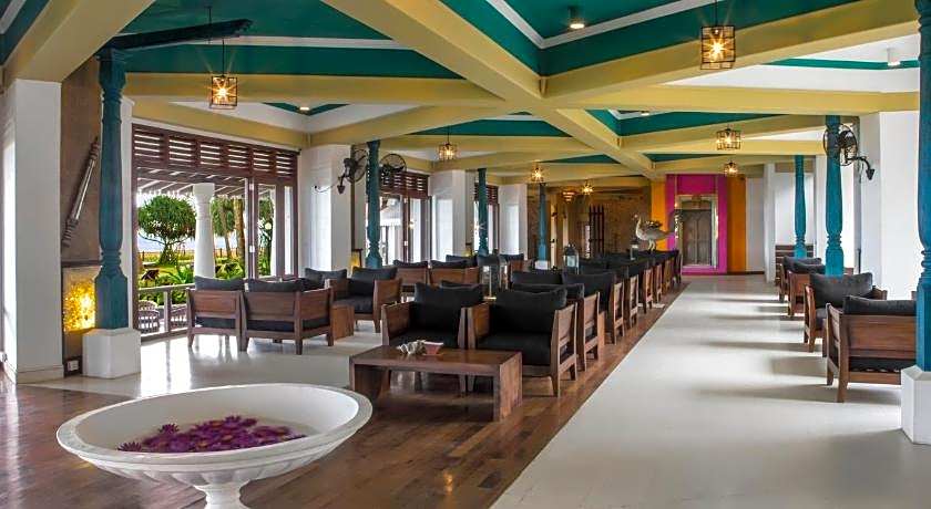 Tangerine Beach Hotel