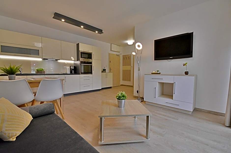 Osiedle Cesarskie Apartamenty - Parking - Apartamenty Bryza