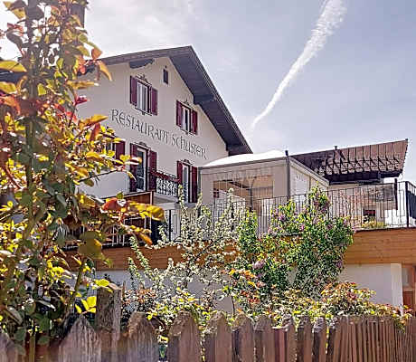 Hotel Schuster