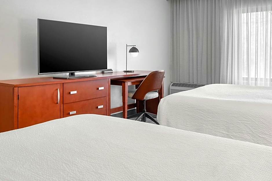 Courtyard by Marriott Boston Norwood/Canton