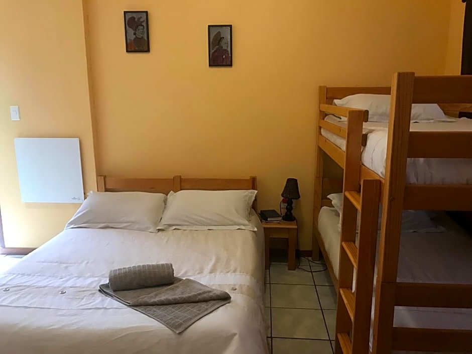 Lazy Gecko Accommodation