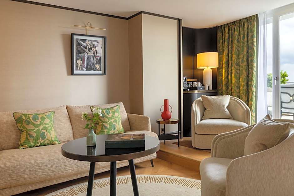 Hôtel De Sers Champs Elysées Paris