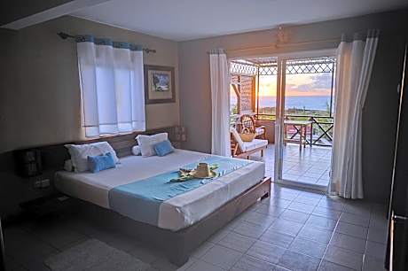 Double Room with Sea View (cato vert)