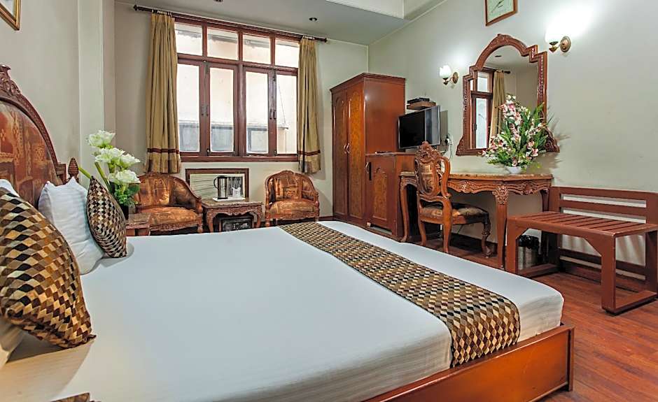 Hotel Sunstar Residency