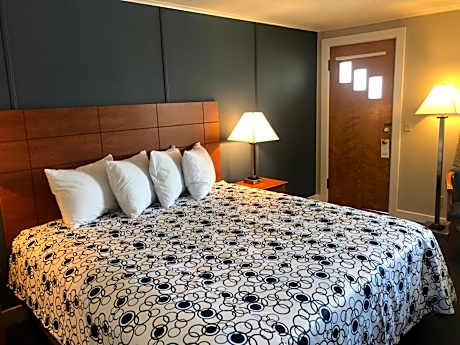 Edenbrook Motel