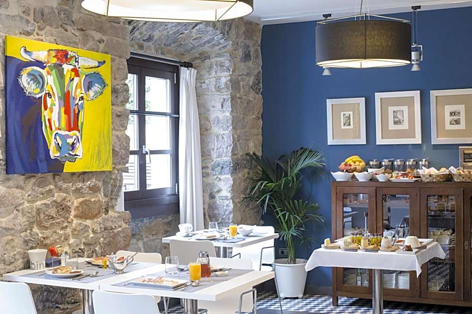 Antiguo Casino Hotel