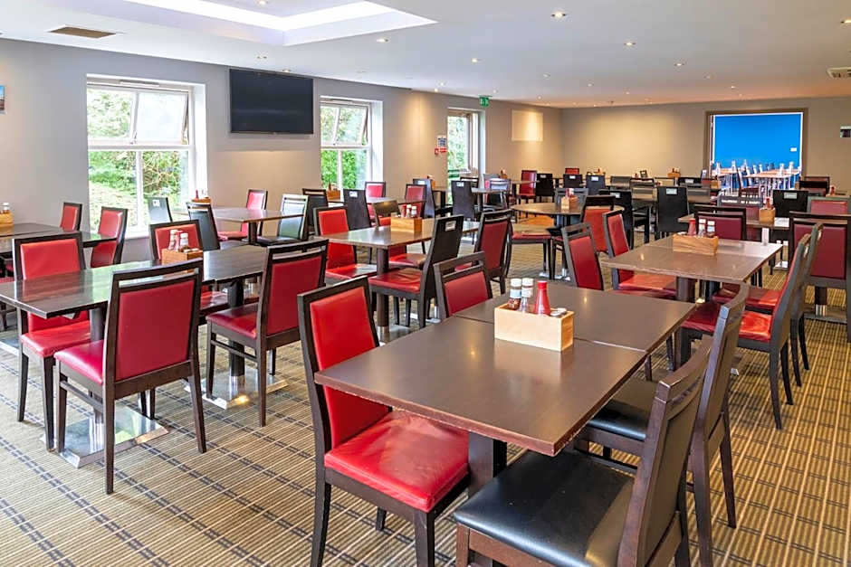 Holiday Inn Express Exeter East By IHG