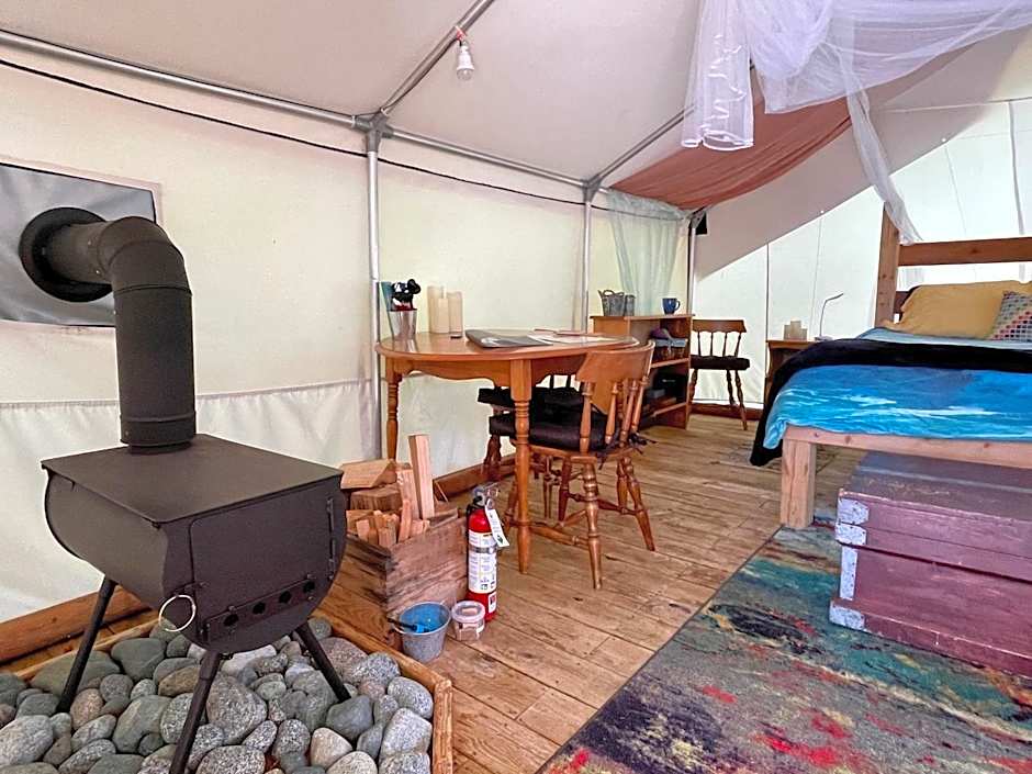 So Damn Lucky Glamping