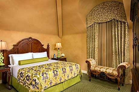Executive King Suite
