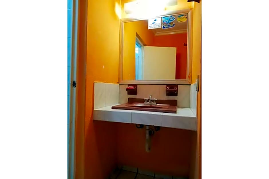 OYO Hotel Casino Del Valle