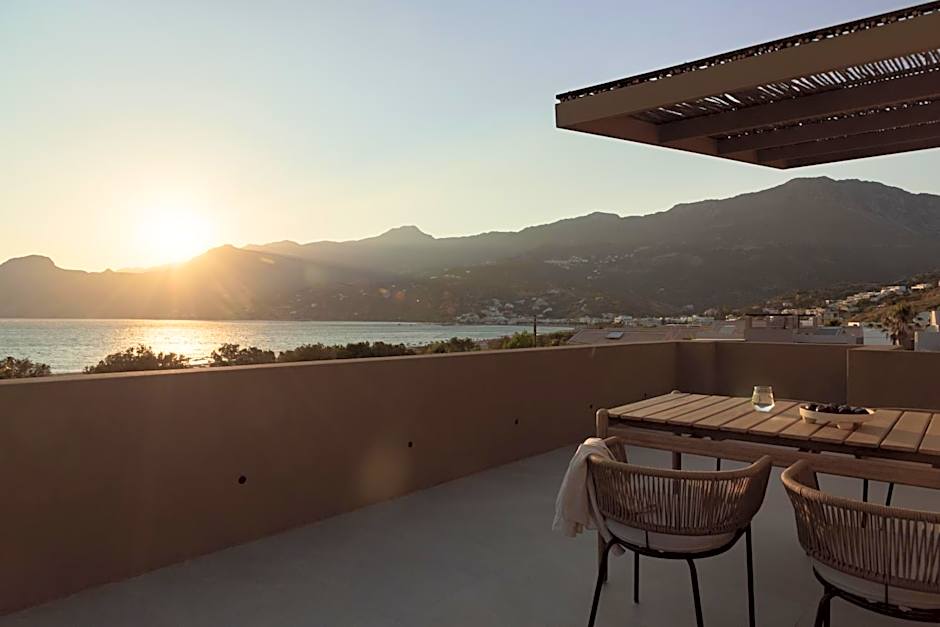 NERĒA Boutique Hotel