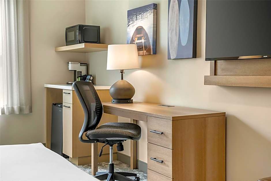 Best Western Plus Bridgewater Hotel & Convention Centre