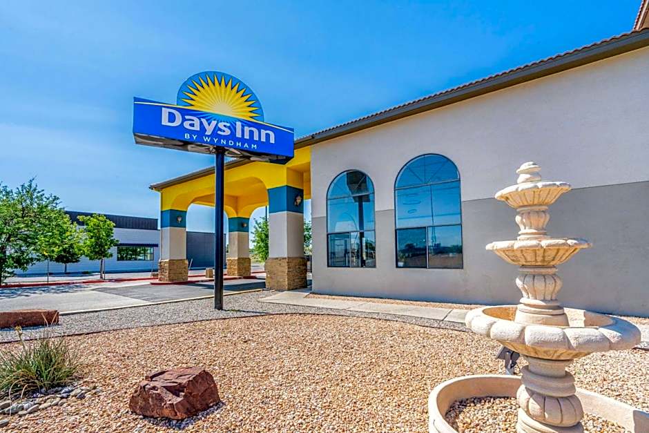 Days Inn by Wyndham Los Lunas