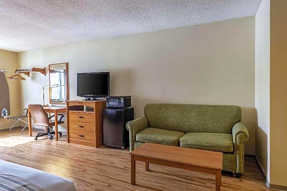 Econo Lodge Ithaca
