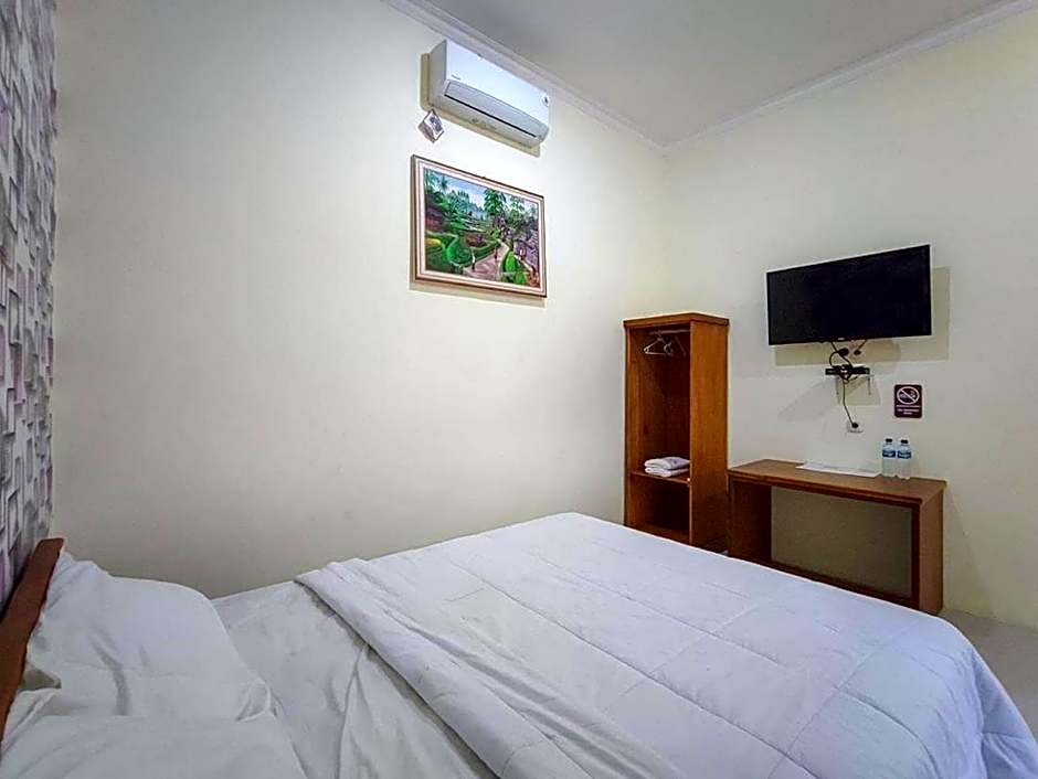 RedDoorz @ Tanakatto Homestay Waikabubak