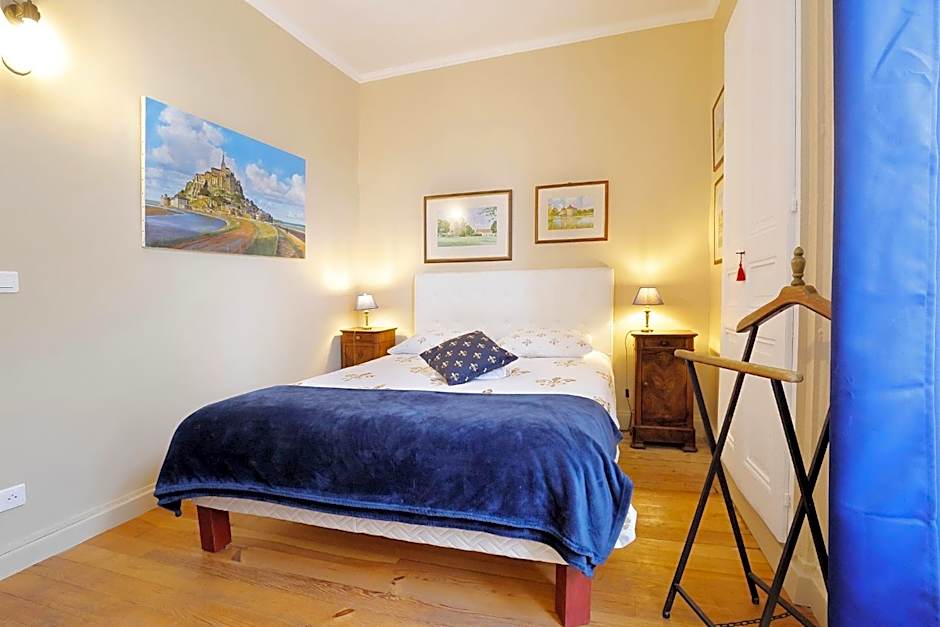 Relais Saint Louis, Logis