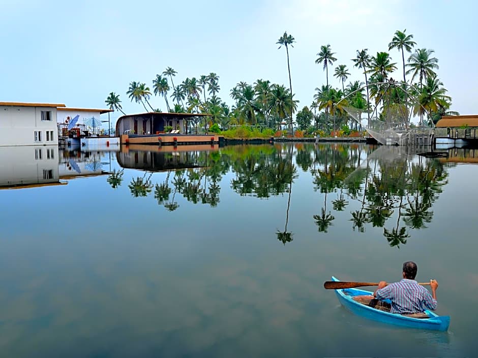 Aquatic Island by Poppys, Cochin