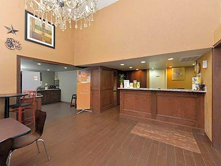 Quality Inn Gonzales