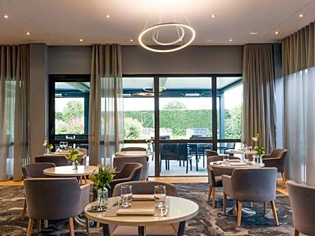 Pullman Toulouse Airport