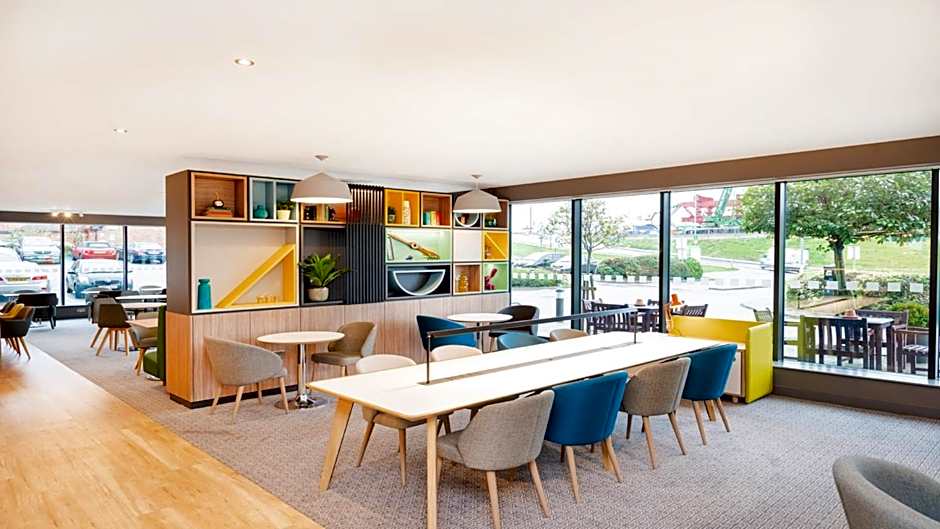 Holiday Inn London Luton Airport By IHG