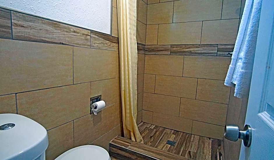 Rosa Bell Motel - Los Angeles