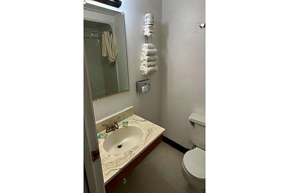 Love Hotels Kadoka by OYO at Badlands SD