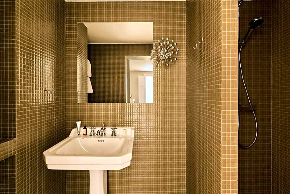 Hôtel Nude Paris - Color Vision