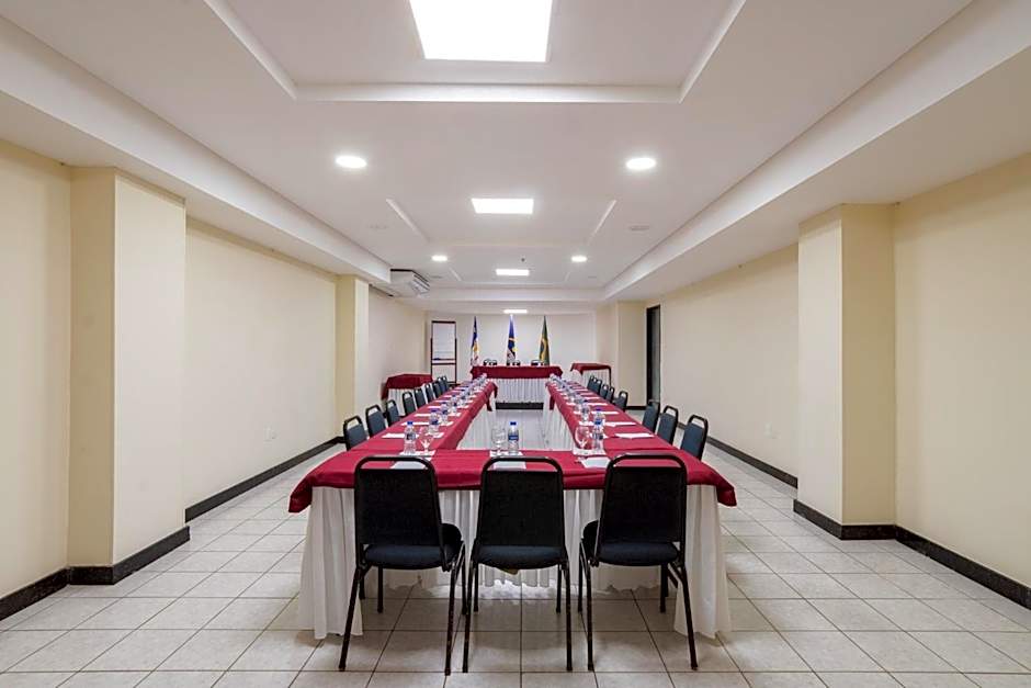 Hotel Euro Suíte Recife Boa Viagem By Nacional Inn