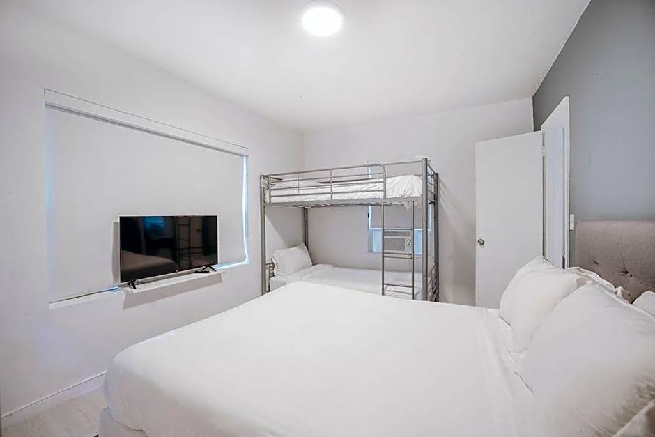 PRAIA Hotel Hollywood