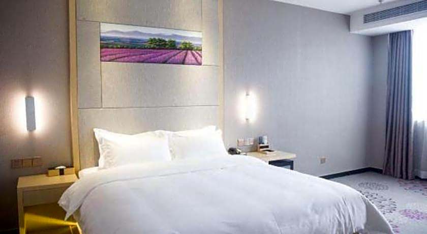 Lavande Hotel Suqian Sihong Zhongyuan Logistics City