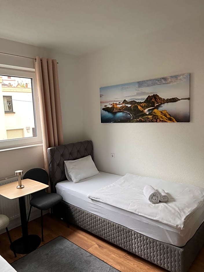Sleep & Go Motel