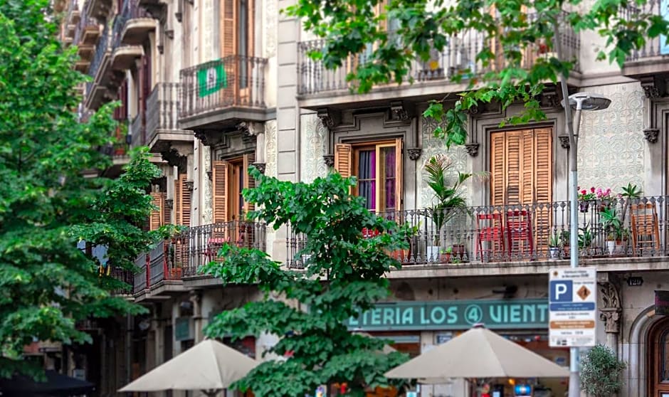 Primavera Hostel