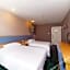 Home Inn (Guangzhou Tianpingjia Metro Station Chengguang Building)