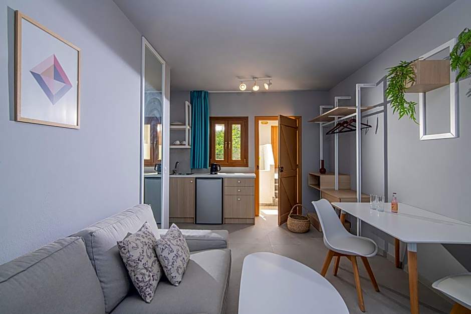 Villa Elite "by Checkin" Adults Only