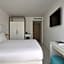 Hotel Napa Suites (Adults Only)