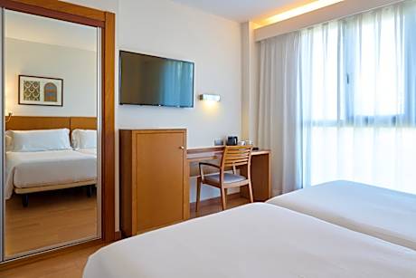 DOUBLE FOR SINGLE USE ROOM