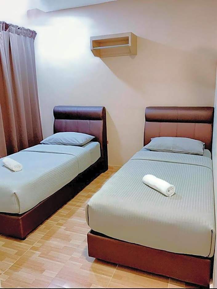 Hotel Vogue Rompin