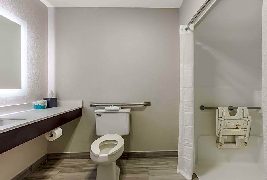 MainStay Suites Bourbonnais - Kankakee