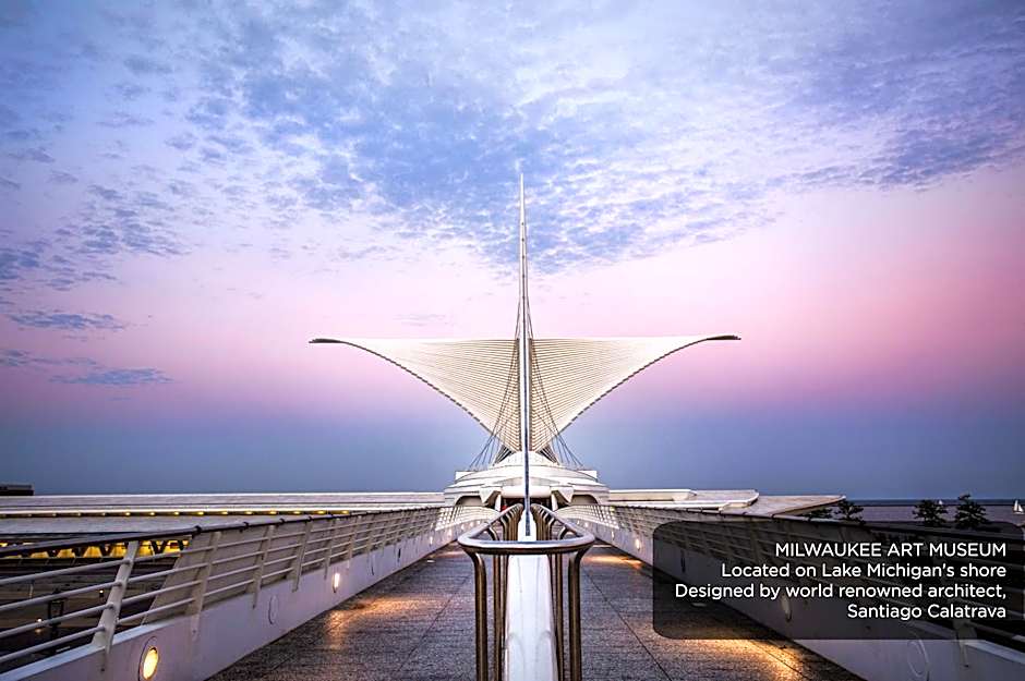 Ambassador Hotel Milwaukee, Trademark Collection by Wyndham