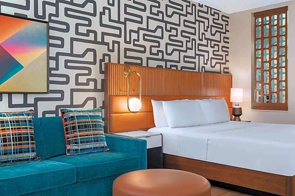 Hotel Indigo Columbus Architectural Center By IHG