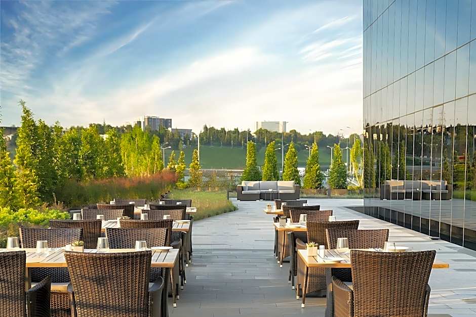 Centro Westside by Rotana