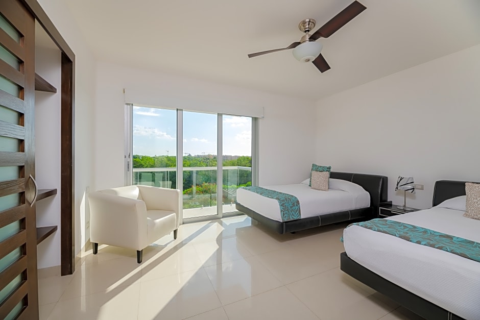 Mareazul Family Beach Condohotel
