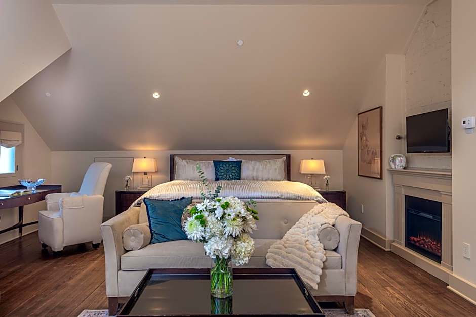 Stonehurst Place Bed & Breakfast